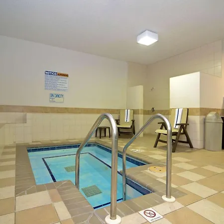 Country Inn & Suites By Radisson, Stevens Point, Wi-2