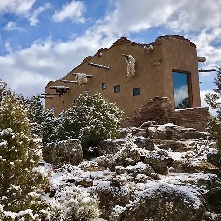 Canyon Of The Ancients Guest Ranch-2