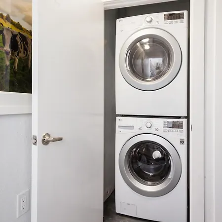 Petaluma Warehouse Lofts Unit C-2