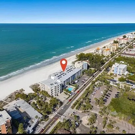 Indian Shores Condo At Holiday Villas II-3