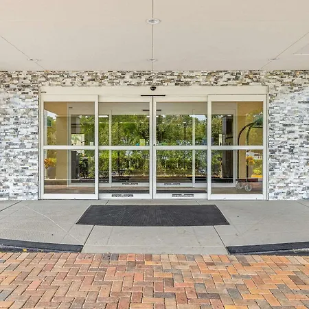 Quality Inn & Suites Tampa Near Fairgrounds And Casino-2