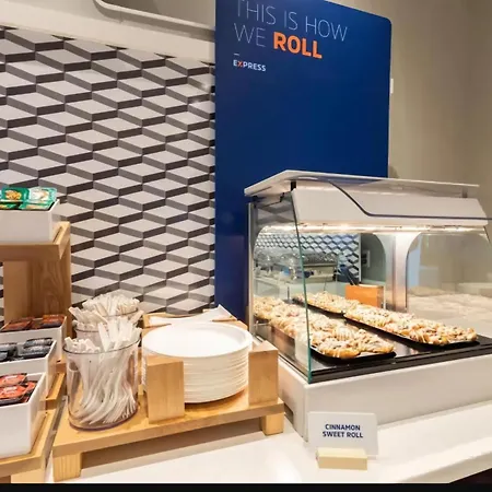 Holiday Inn Express - Minneapolis West - Plymouth By Ihg-3