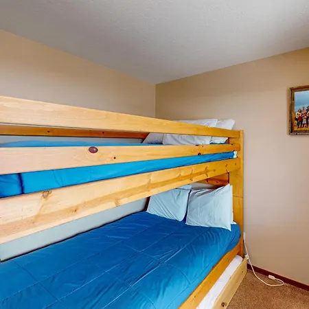 Mountian View Condo Unit S303-3
