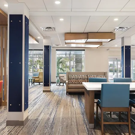 Holiday Inn Express Cape Canaveral By Ihg-2