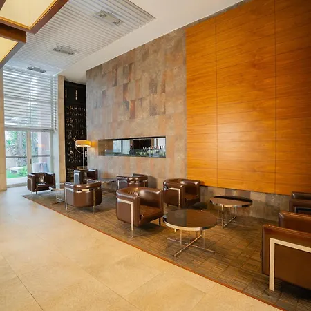 Hilton Garden Inn Santiago Airport-2