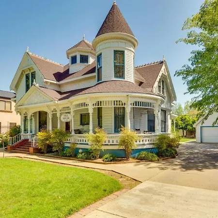 Lodi Hill House-2
