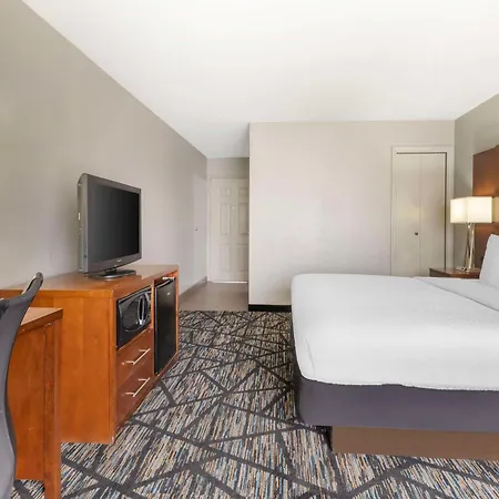 Best Western Near Lackland Afb Seaworld-2