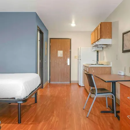 Extended Stay America Select Suites - Kalamazoo - West-3