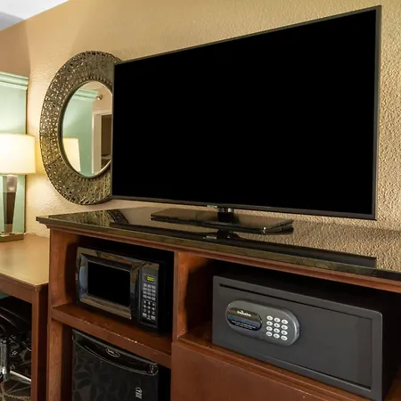 Baymont By Wyndham Mcallen Pharr-2