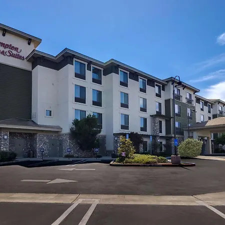 Hampton Inn & Suites San Luis Obispo-3