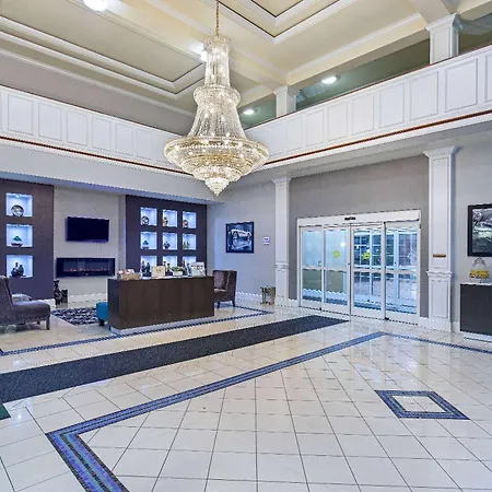 La Quinta By Wyndham Bowling Green-3