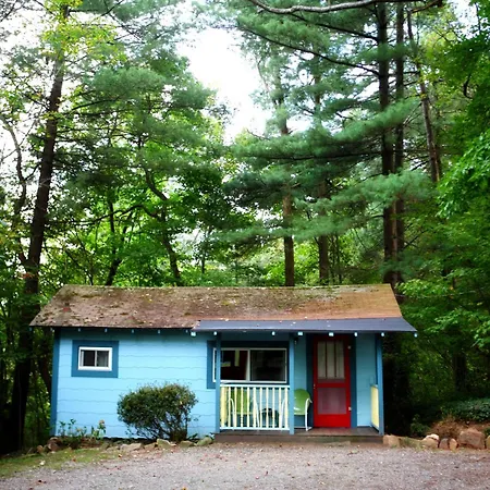 The Pines Cottages-3