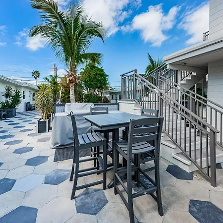 The Roth Hotel, Treasure Island, Florida-2