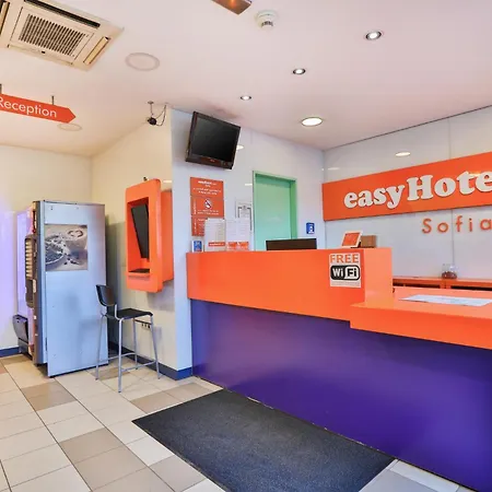 Easyhotel Sofia-2