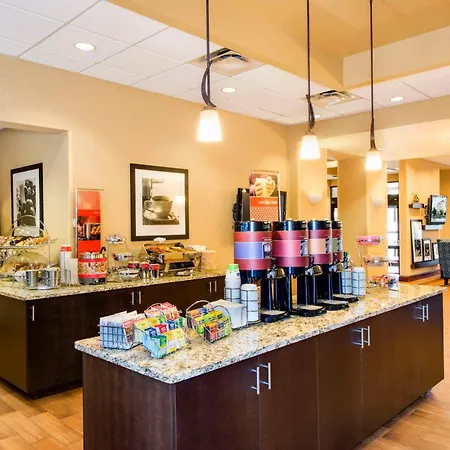 Hampton Inn & Suites Atlanta-Galleria-2