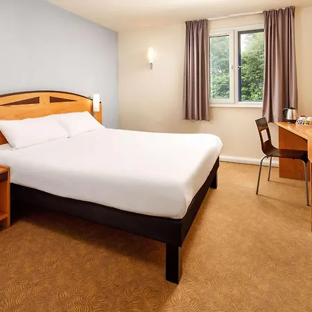 Ibis Preston North-2