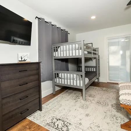 The Lofts On Indian Point - Near Silver Dollar City-3
