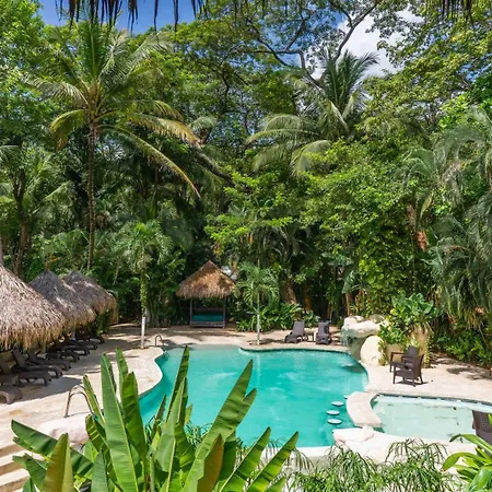 Banana Beach Bungalows-2