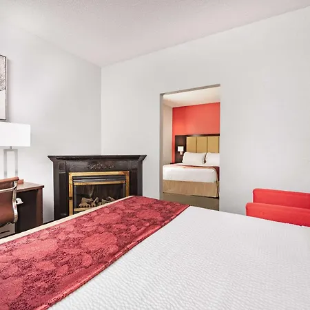 Ramada By Wyndham Keystone Near Mt Rushmore-3