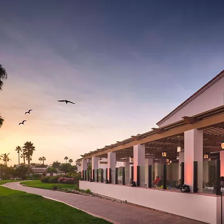 Hilton Santa Barbara Beachfront Resort-3