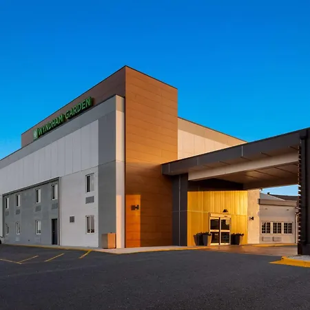 Wyndham Garden Ankeny-3