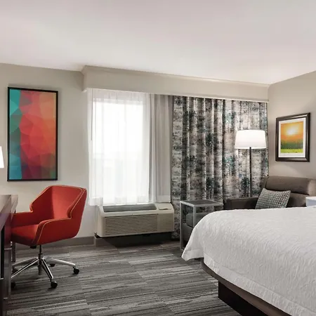 Hampton Inn Champaign Southwest-2