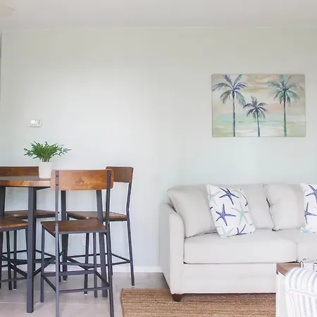 9 Palms Boutique Condos-3