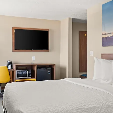 Days-Inn By Wyndham Albuquerque I-25-2