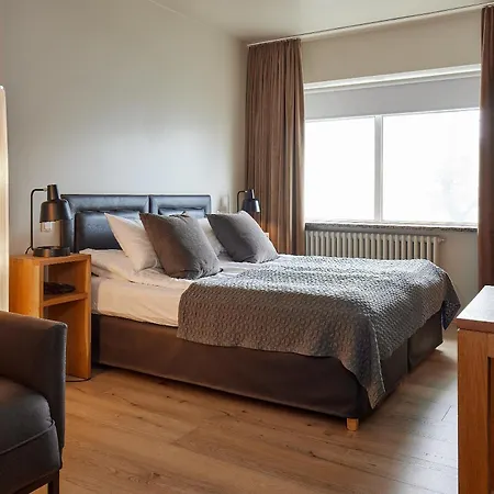 Hotel Fron-3