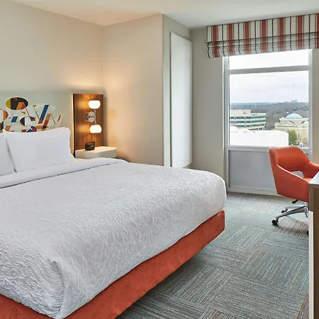 Hampton Inn & Suites Atlanta-Midtown, Ga-3