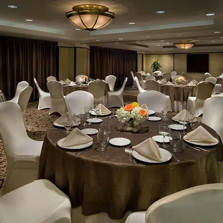Embassy Suites By Hilton Washington Dc Chevy Chase Pavilion-3