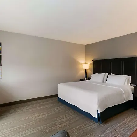 Hampton Inn & Suites Wilmington Christiana-2