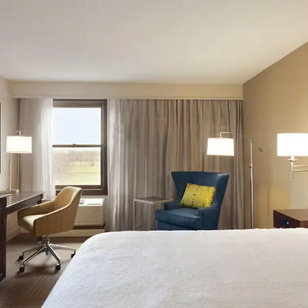 Hampton Inn And Suites Springdale-3