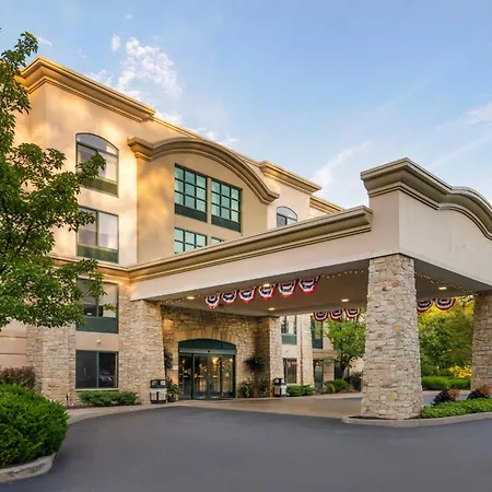 Comfort Inn & Suites Lake George-3