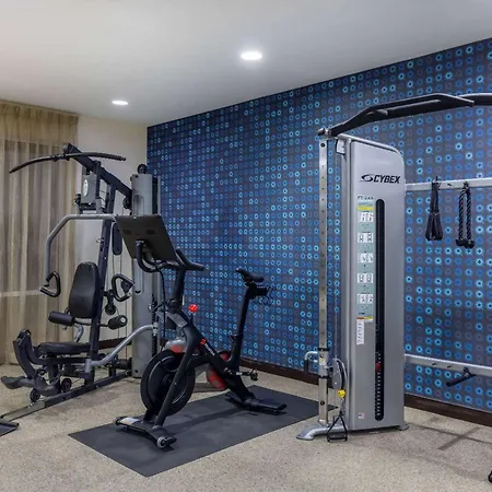 La Quinta By Wyndham Artesia-3