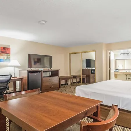Best Western Roseville Inn-3