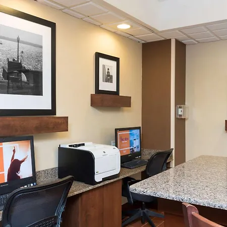 Hampton Inn Port Huron-3