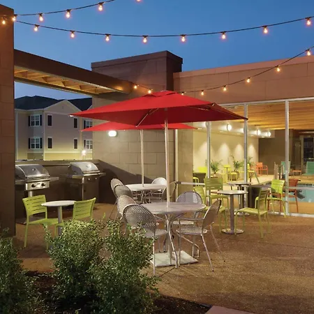 Home2 Suites St. Louis / Forest Park-3