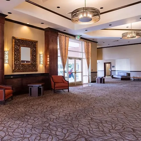 Hampton Inn & Suites Salt Lake City Airport-3