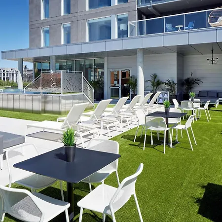 Homewood Suites By Hilton Montreal Downtown-3
