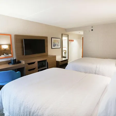 Hampton Inn Clarks Summit-3
