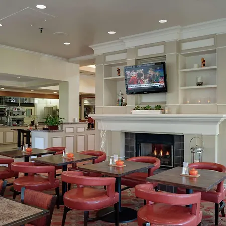 Hilton Garden Inn Tulsa Airport-2