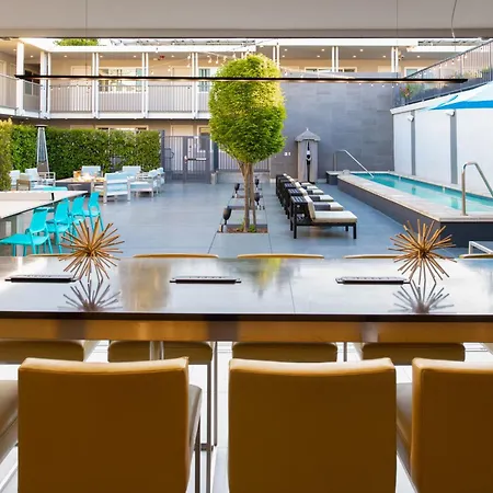 Hotel Lucent-3