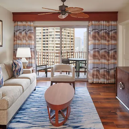 Hilton Grand Vacations Club Grand Waikikian Honolulu-3