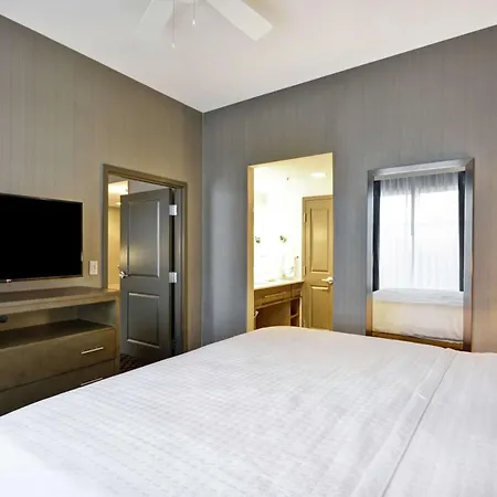 Homewood Suites By Hilton Warren Detroit-3