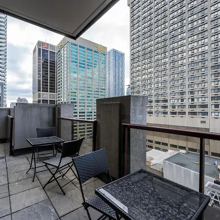 Sky Suites Yorkville-2