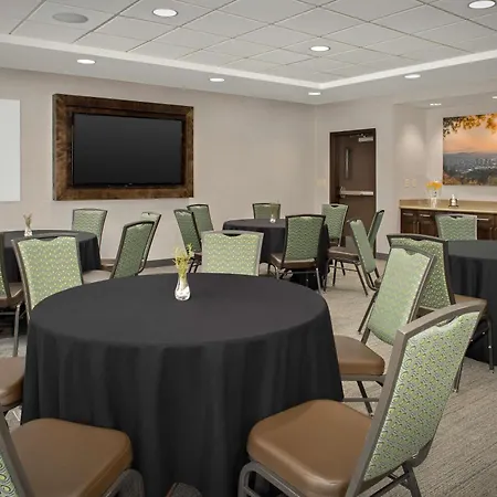 Hampton Inn & Suites Portland/Hillsboro-Evergreen Park-3