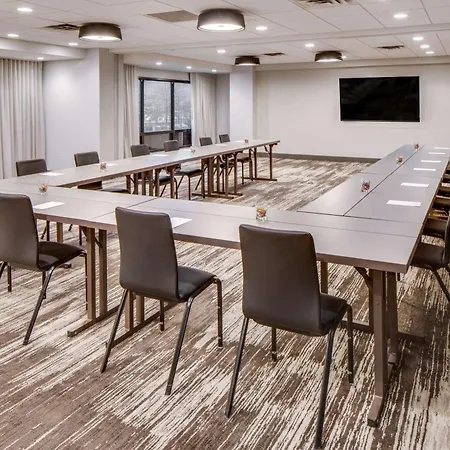Doubletree By Hilton Hotel & Suites Jersey City-2