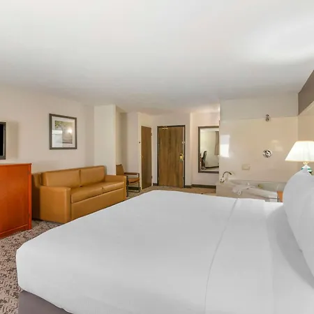 Quality Inn & Suites Fillmore I-15-3
