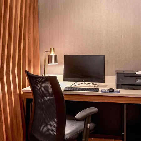 Springhill Suites By Marriott Hershey Near The Park-2
